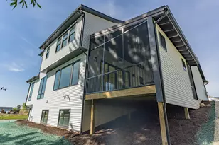 1844 Stratford Ln NW, Grand Rapids, MI 49534 - Photo 7