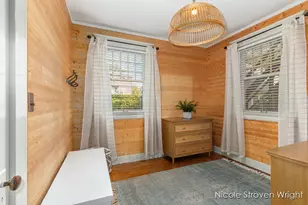 400 Fulton St E, Grand Rapids, MI 49503 - Photo 27