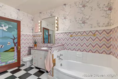 400 Fulton Street E, Grand Rapids, MI 49503 - Photo 47