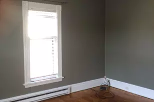 556 Lyon St NE, Grand Rapids, MI 49503 - Photo 29