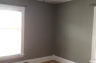 556 Lyon St NE, Grand Rapids, MI 49503 - Photo 25