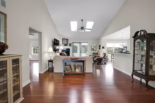 6277 Northridge Woods Dr, Brighton, MI 48116 - Photo 9