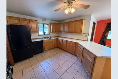 1310 W Giles Road, Muskegon, MI 49445 - Photo 9