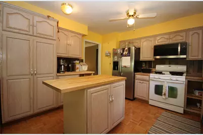 10775 E V Avenue, Vicksburg, MI 49097 - Photo 7