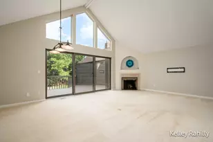 6657 Waybridge Dr SE, Grand Rapids, MI 49546 - Photo 9