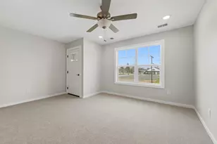 908 Indiana Ave, South Haven, MI 49090 - Photo 7