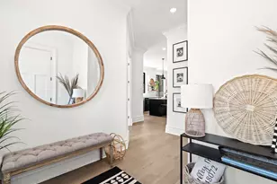 2020 Watkins Lake Rd, Waterford, MI 48328 - Photo 7