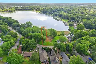 2020 Watkins Lake Rd, Waterford, MI 48328 - Photo 21