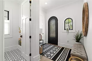 2020 Watkins Lake Rd, Waterford, MI 48328 - Photo 3