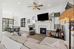 2020 Watkins Lake Rd, Waterford, MI 48328 - Photo 9