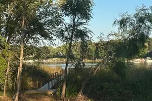 2020 Watkins Lake Rd, Waterford, MI 48328 - Photo 19