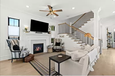 2020 Watkins Lake Road, Waterford, MI 48328 - Photo 11