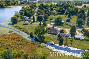 2899 Loehrs Landing Dr, Hastings, MI 49058 - Photo 51