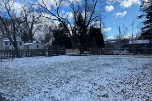143 Lincoln St, Chelsea, MI 48118 - Photo 27