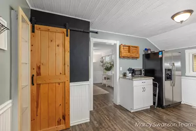 1753 Preston Avenue NW, Grand Rapids, MI 49504 - Photo 13