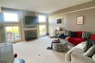 241 Country Club Ln, Canton, MI 48188 - Photo 47