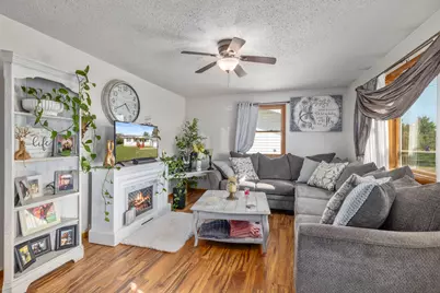 886 W Maple Street, Mecosta, MI 49332 - Photo 7
