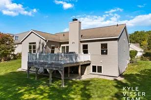 4478 Burton Forest Ct SE, Grand Rapids, MI 49546 - Photo 41