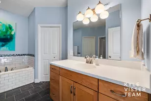 4478 Burton Forest Ct SE, Grand Rapids, MI 49546 - Photo 15