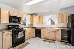 4070 E Fruiport Rd, Fruitport, MI 49415 - Photo 15