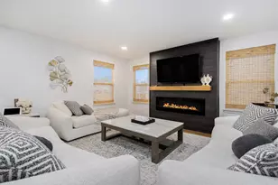 6649 Maplelawn Dr, Ypsilanti, MI 48197 - Photo 11