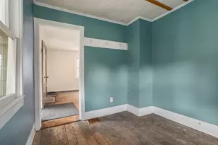 307 Locust St, Marshall, MI 49068 - Photo 25