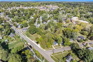 307 Locust St, Marshall, MI 49068 - Photo 7