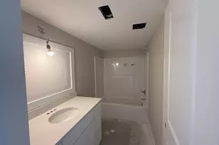 3654 Tulipleaf Dr, Holland, MI 49424 - Photo 11