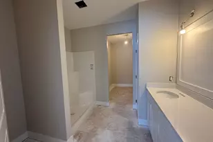 3654 Tulipleaf Dr, Holland, MI 49424 - Photo 7