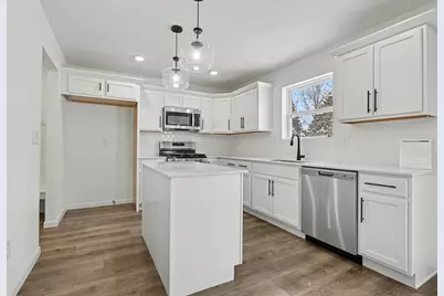 5601 Paxton Court, Portage, MI 49024 - Photo 7