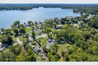 5568 Paw Paw Lake Road, Coloma, MI 49038 - Photo 1