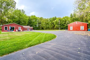 5568 Paw Paw Lake Rd, Coloma, MI 49038 - Photo 11