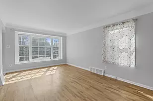 7210 Buckingham Ave Ave, Allen Park, MI 48101 - Photo 5