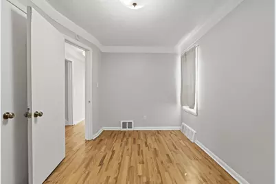 7210 Buckingham Ave Avenue, Allen Park, MI 48101 - Photo 11