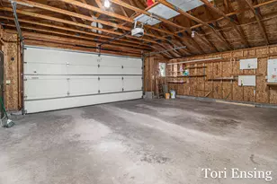 935 Alpine St, Greenville, MI 48838 - Photo 19