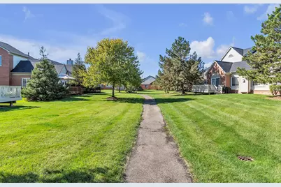 47671 Vistas Circle Drive N, Canton, MI 48188 - Photo 43