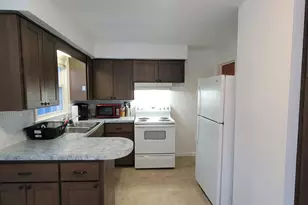 1727-1729 Sunnyside Dr, Kalamazoo, MI 49048 - Photo 5