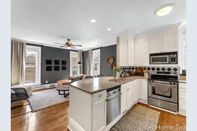 22 Jefferson Avenue SE, Grand Rapids, MI 49503 - Photo 23