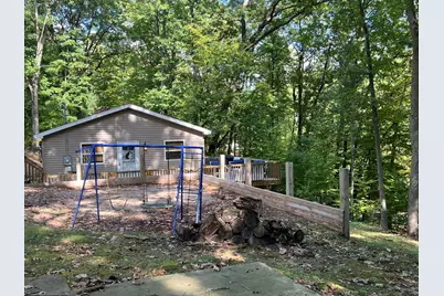 11471 Birch Drive, Lakeview, MI 48850 - Photo 5