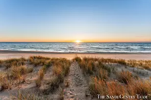 19201 N Shore Dr, Spring Lake, MI 49456 - Photo 105