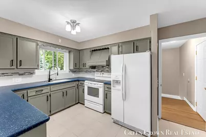 1079 Swather Street SE, Grand Rapids, MI 49508 - Photo 11