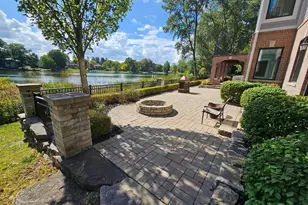 3367 Lone Pine Rd, West Bloomfield, MI 48323 - Photo 9