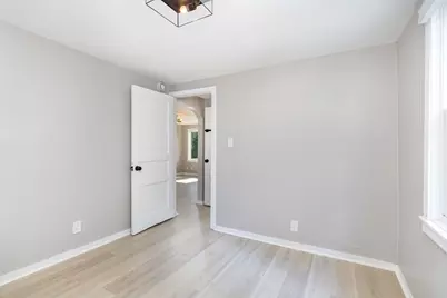 649 Grant Avenue, Saint Joseph, MI 49085 - Photo 13