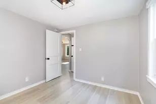 649 Grant Ave, Saint Joseph, MI 49085 - Photo 13