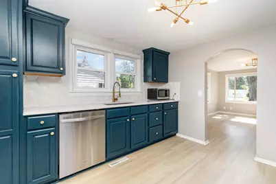 649 Grant Avenue, Saint Joseph, MI 49085 - Photo 9