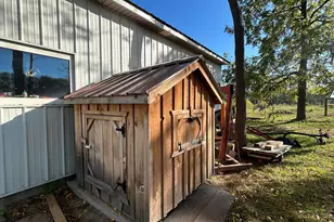 7982 W Remus Rd, Remus, MI 49340 - Photo 7