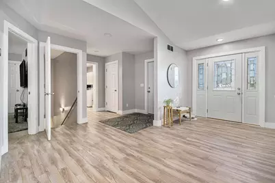 704 Ottawa Court, Buchanan, MI 49107 - Photo 7