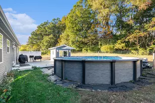 704 Ottawa Ct, Buchanan, MI 49107 - Photo 21