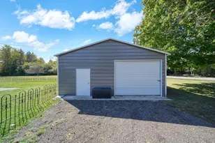 7165 Clinton Rd, Jackson, MI 49201 - Photo 31