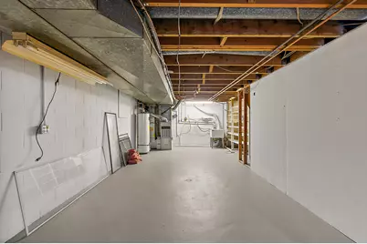 21934 S Nunneley Road, Clinton Twp, MI 48035 - Photo 37